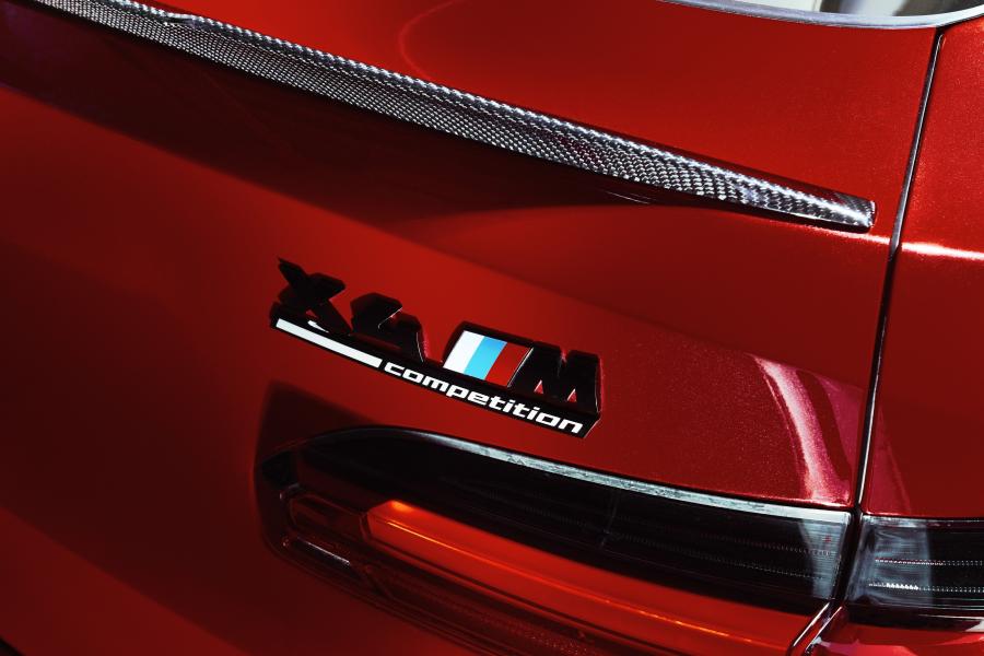 Логотип BMW X4 M Competition (F98) 2019 года  (WW) (фото 58 из 109)